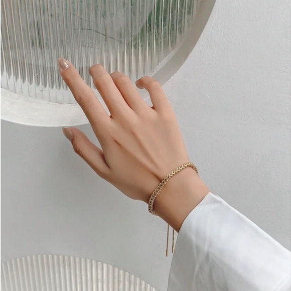 NEW Woven Gold Adjustable Chain Bracelet - Picture 6 of 11